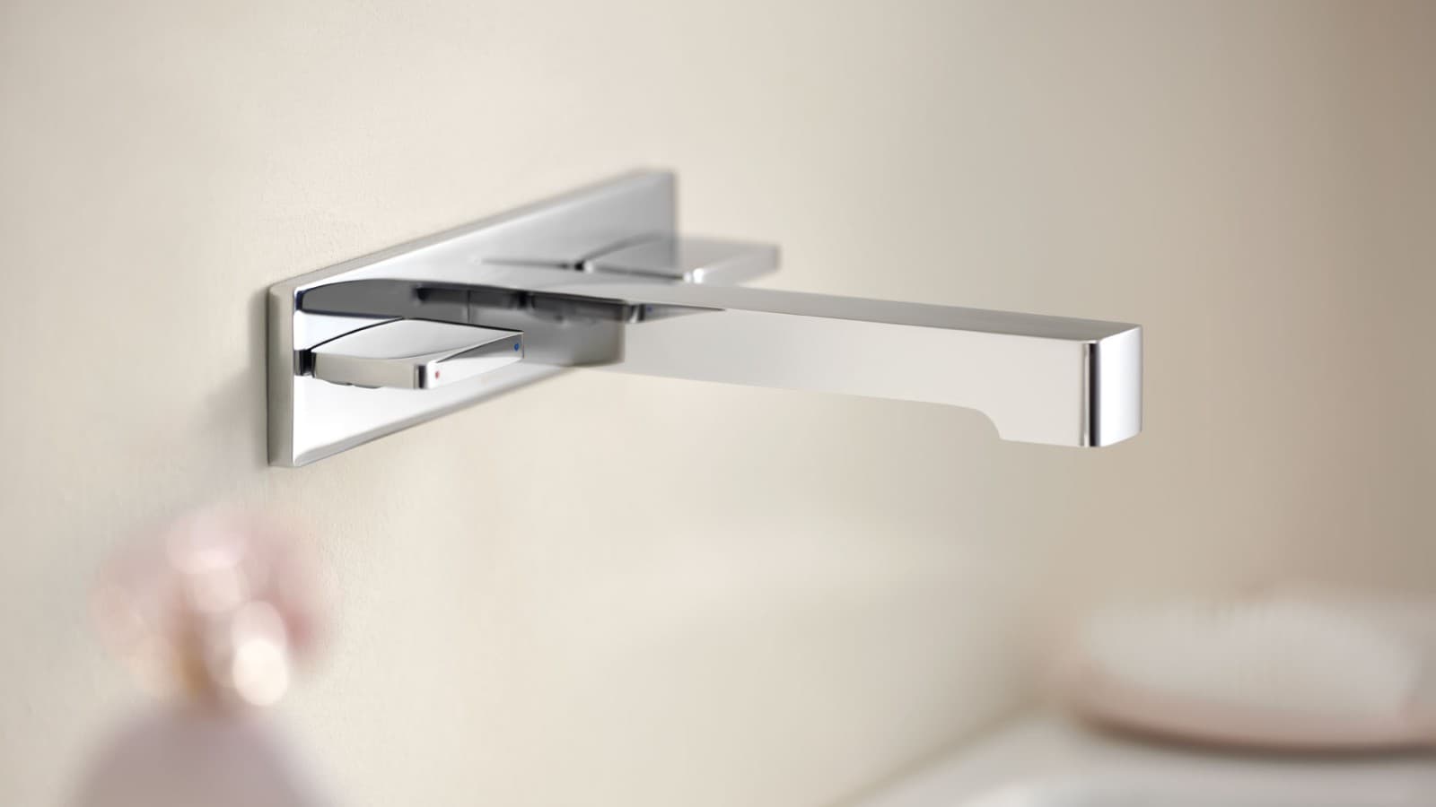 Geberit ONE Waschtischarmatur eckig Geberit ONE Waschtischarmatur eckig