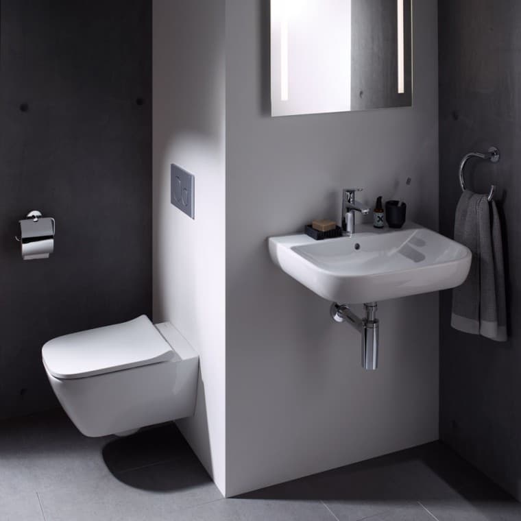 Platzsparende WC-Keramik Platzsparende WC-Keramik